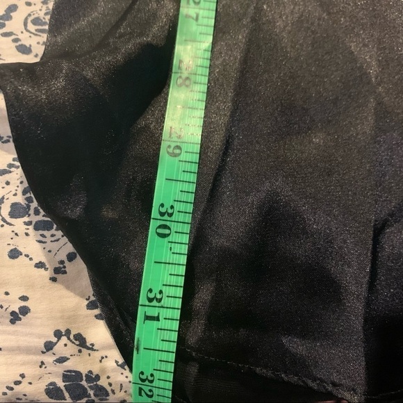 JONQUIL Black Satin Nightshirt w/ Red Trim size large - Picture 7 of 7